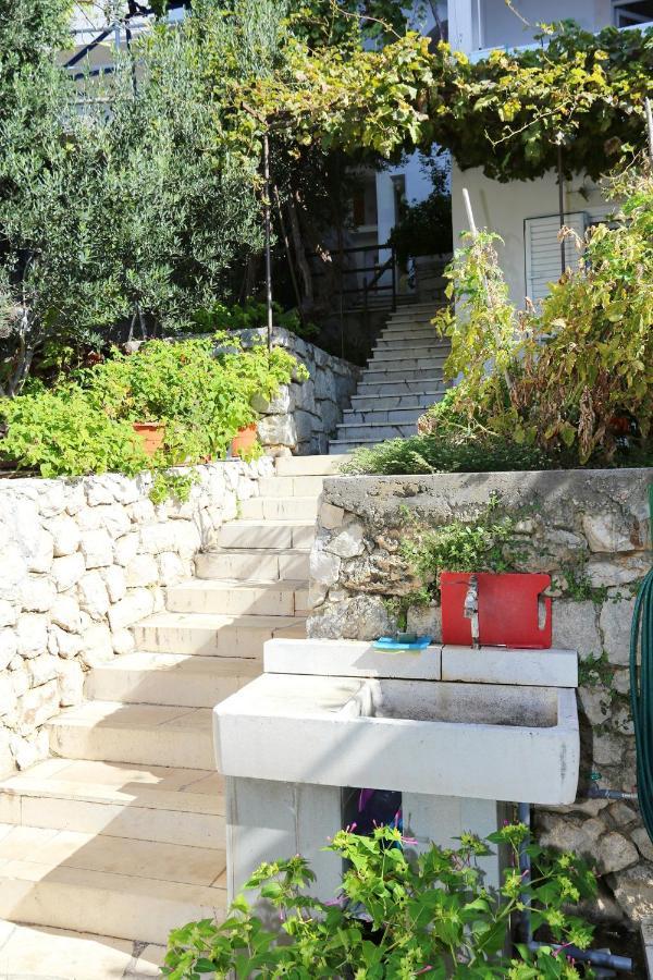 Apartments By The Sea Pisak, Omis - 1014 外观 照片