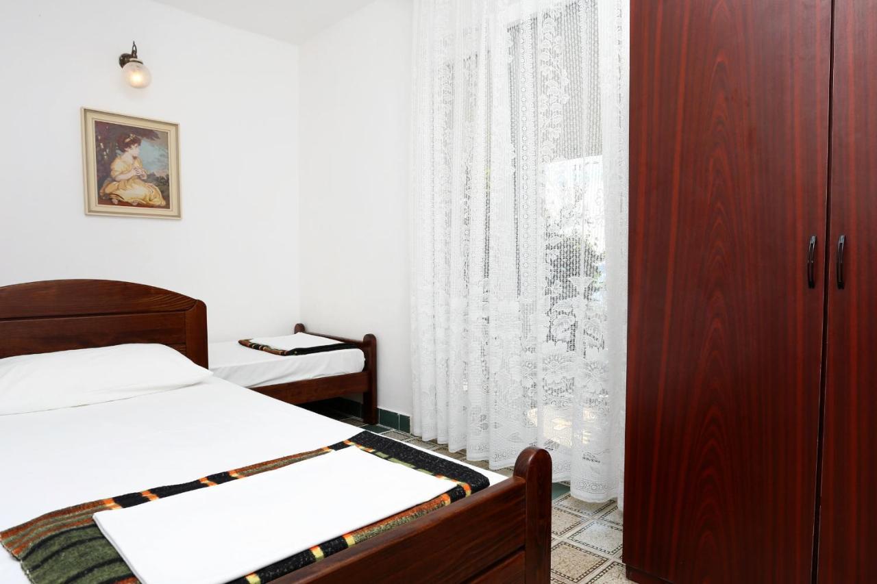 Apartments By The Sea Pisak, Omis - 1014 外观 照片